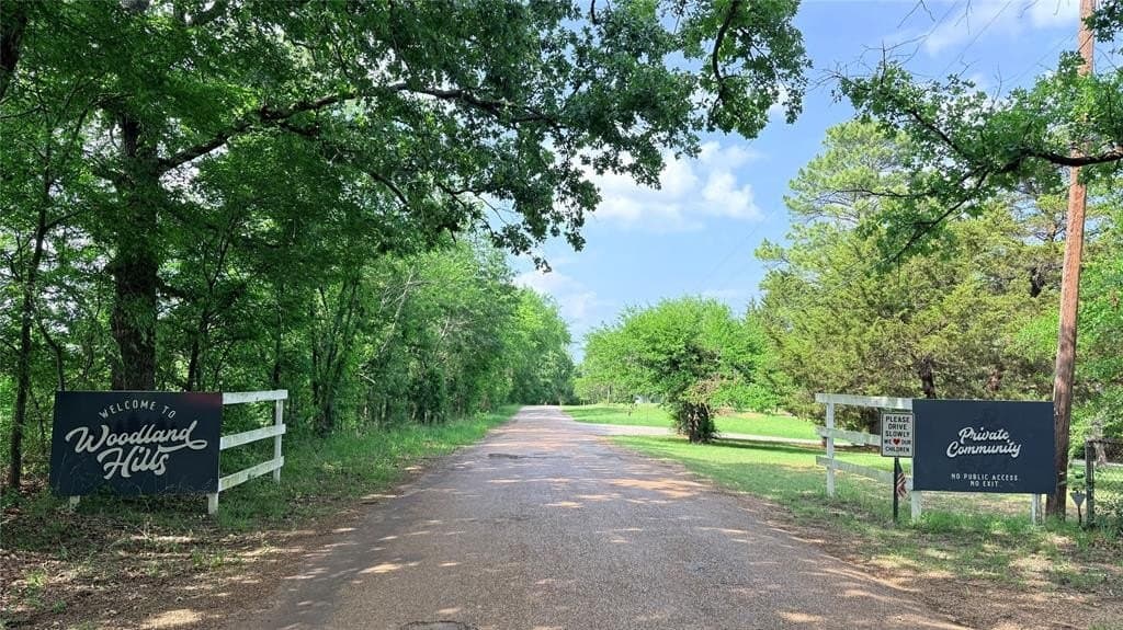 0.15 acres in Henderson County featured view