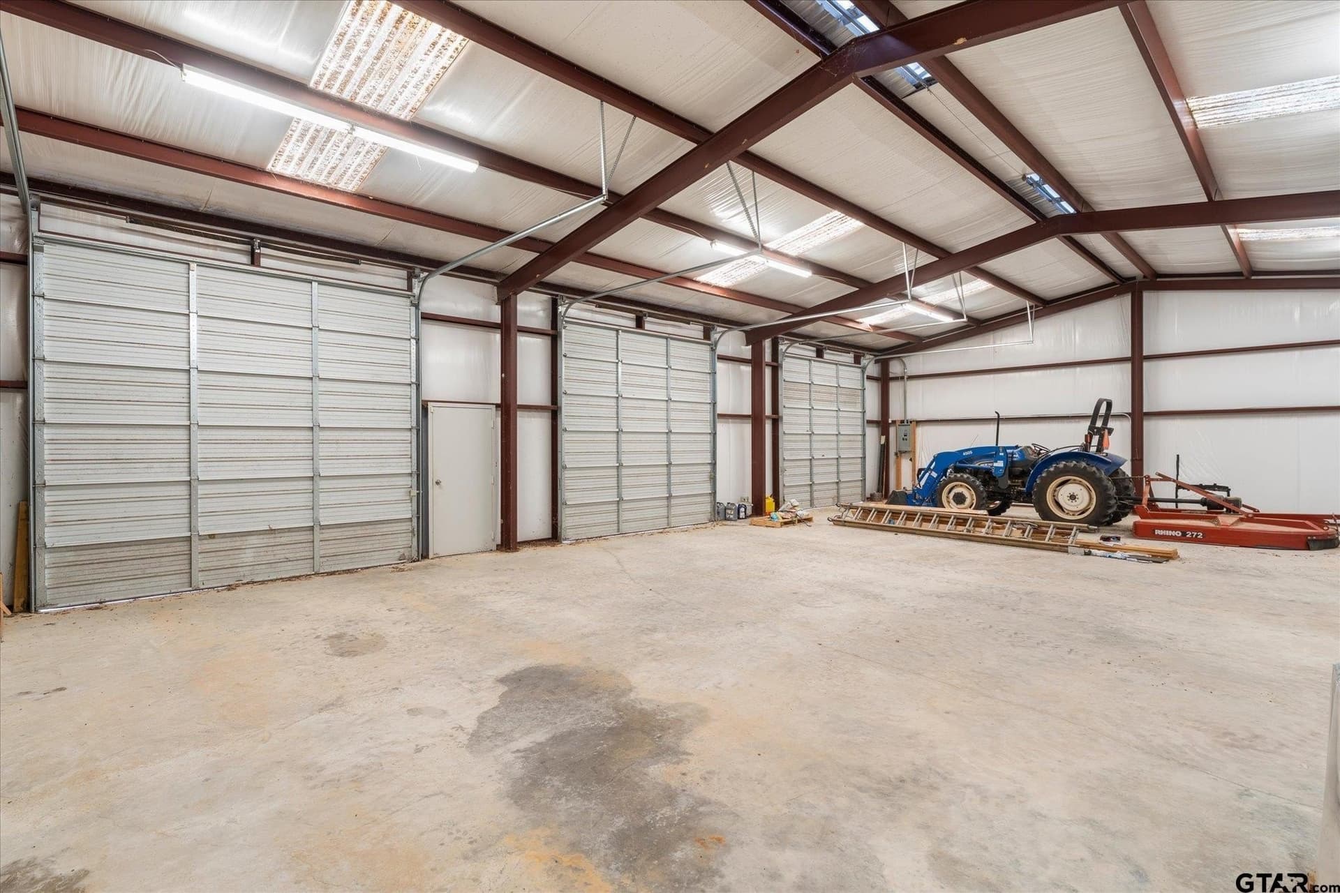 144.04 acres in Morris County - photo 19