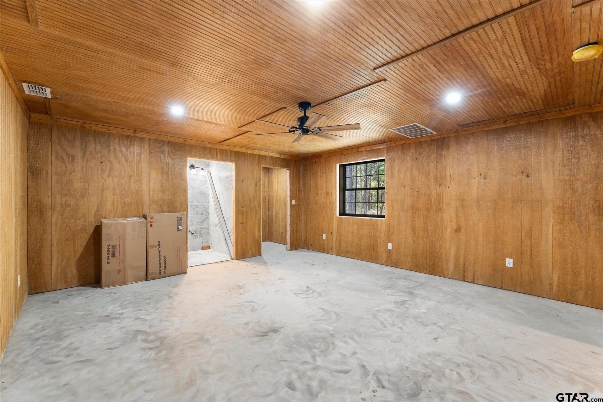 144.04 acres in Morris County - photo 15
