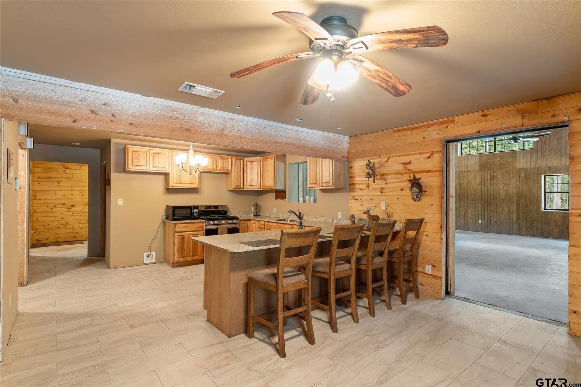 144.04 acres in Morris County - photo 3