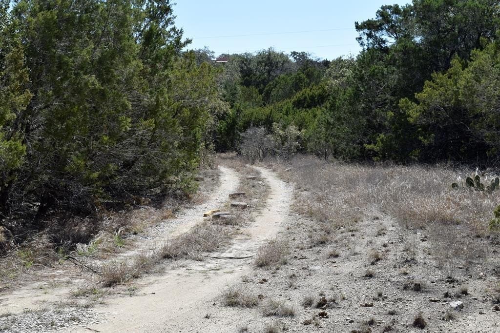 10 acres in Bandera County gallery image 2
