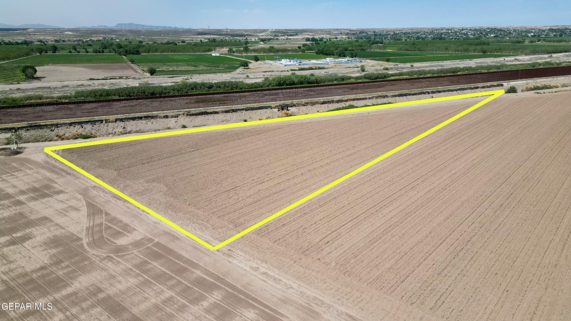 4.38 acres in El Paso County - photo 9
