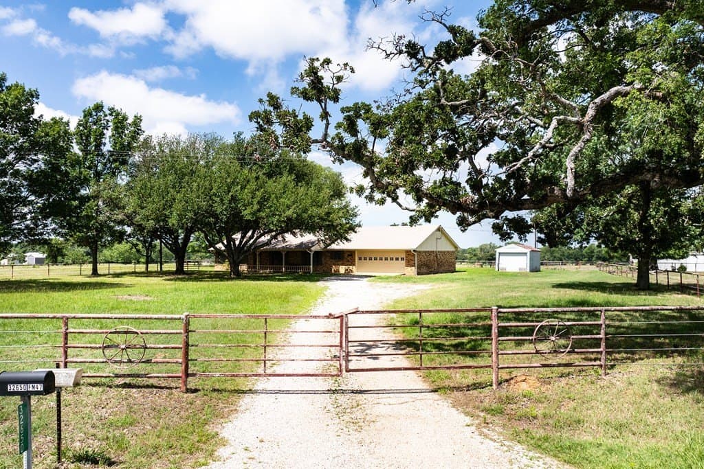 30 acres in Van Zandt County - photo 24