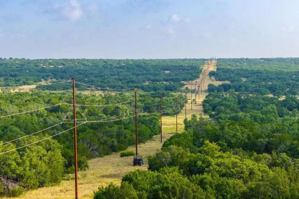 302 acres in Kimble County - photo 22