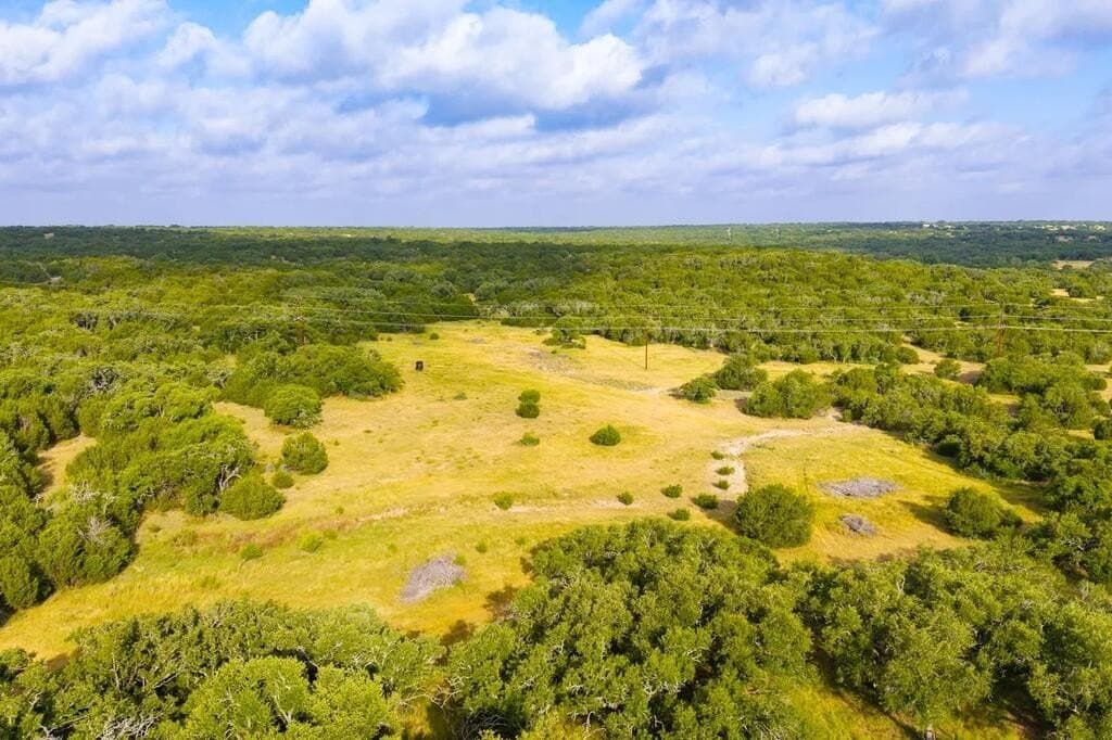 302 acres in Kimble County - photo 4
