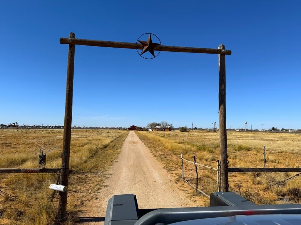 16.54 acres in Ector County gallery image 2