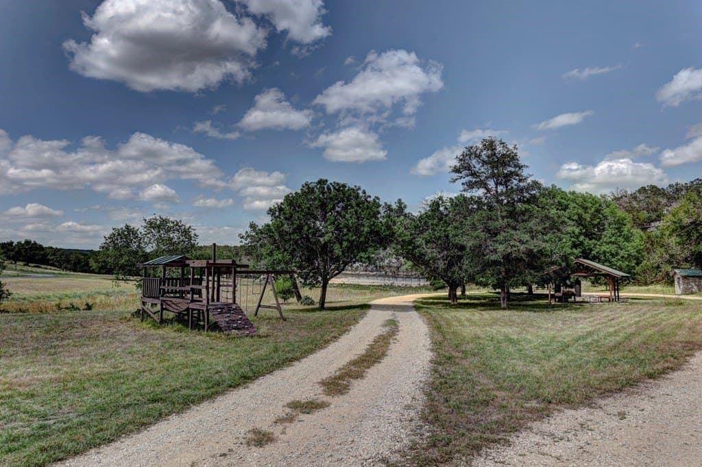 5.45 acres in Kerr County - photo 44