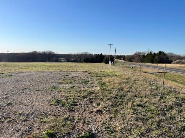 9.3 acres in Montague County - photo 2