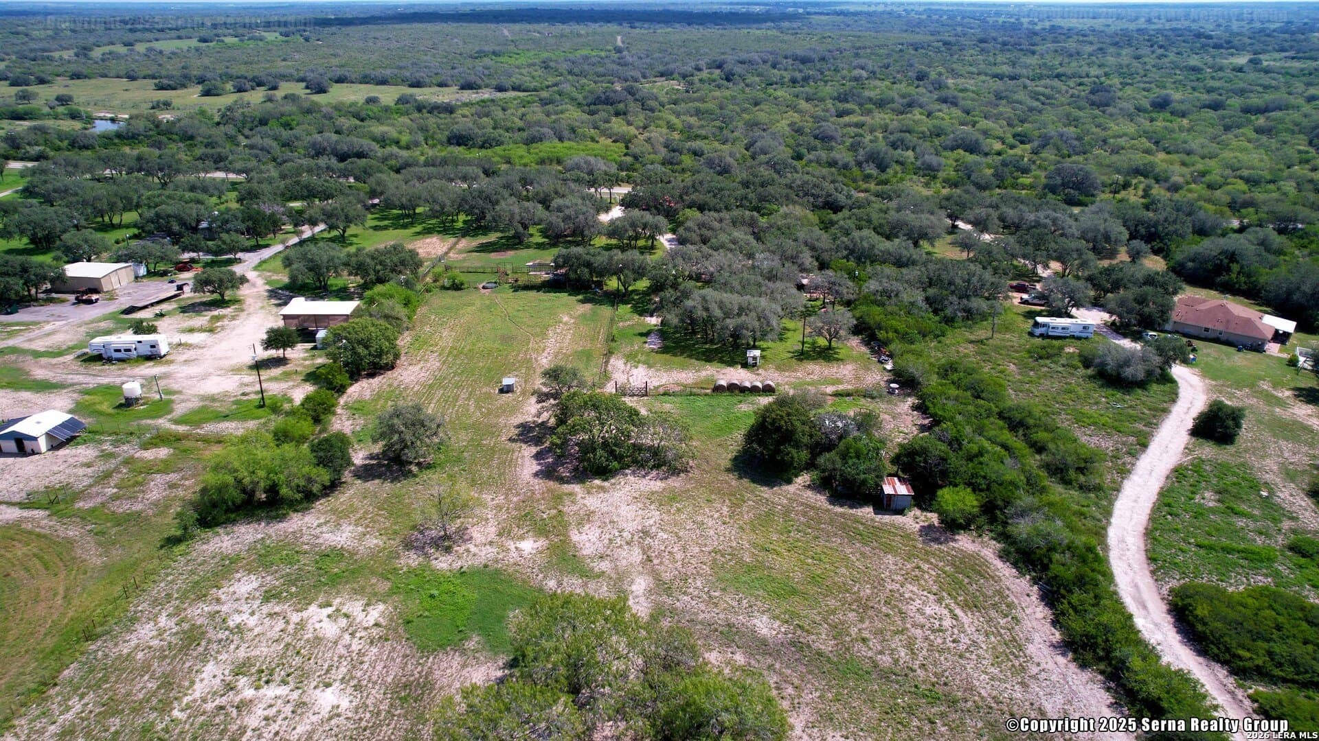 10 acres in Bee County - photo 43