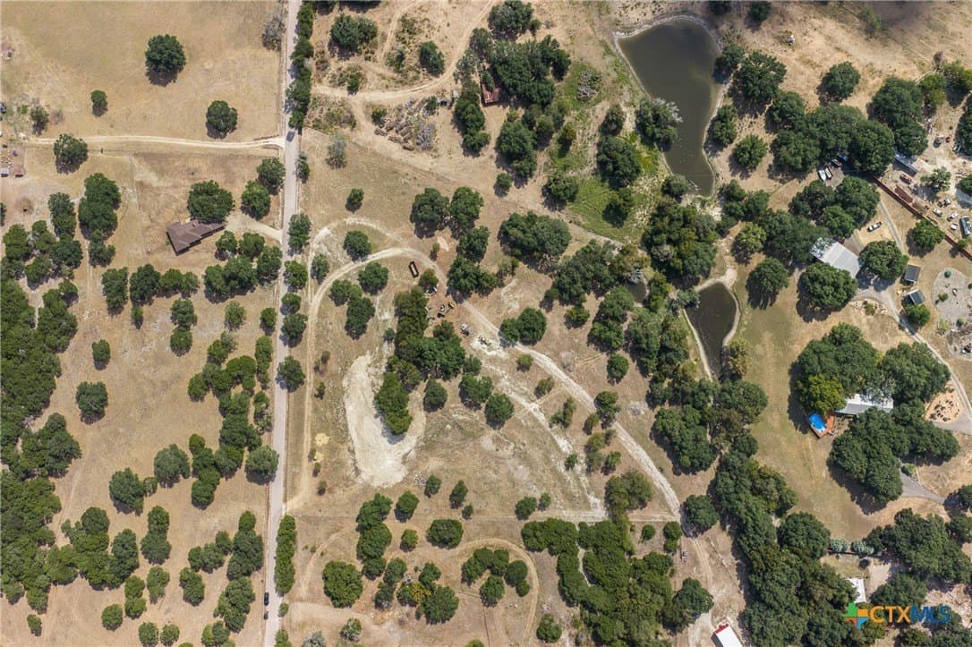 8.06 acres in Bell County - photo 4