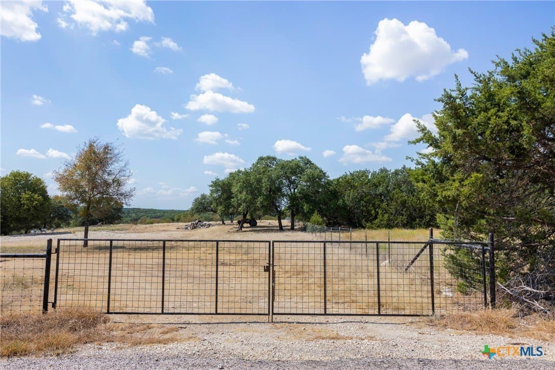 8.06 acres in Bell County - photo 5