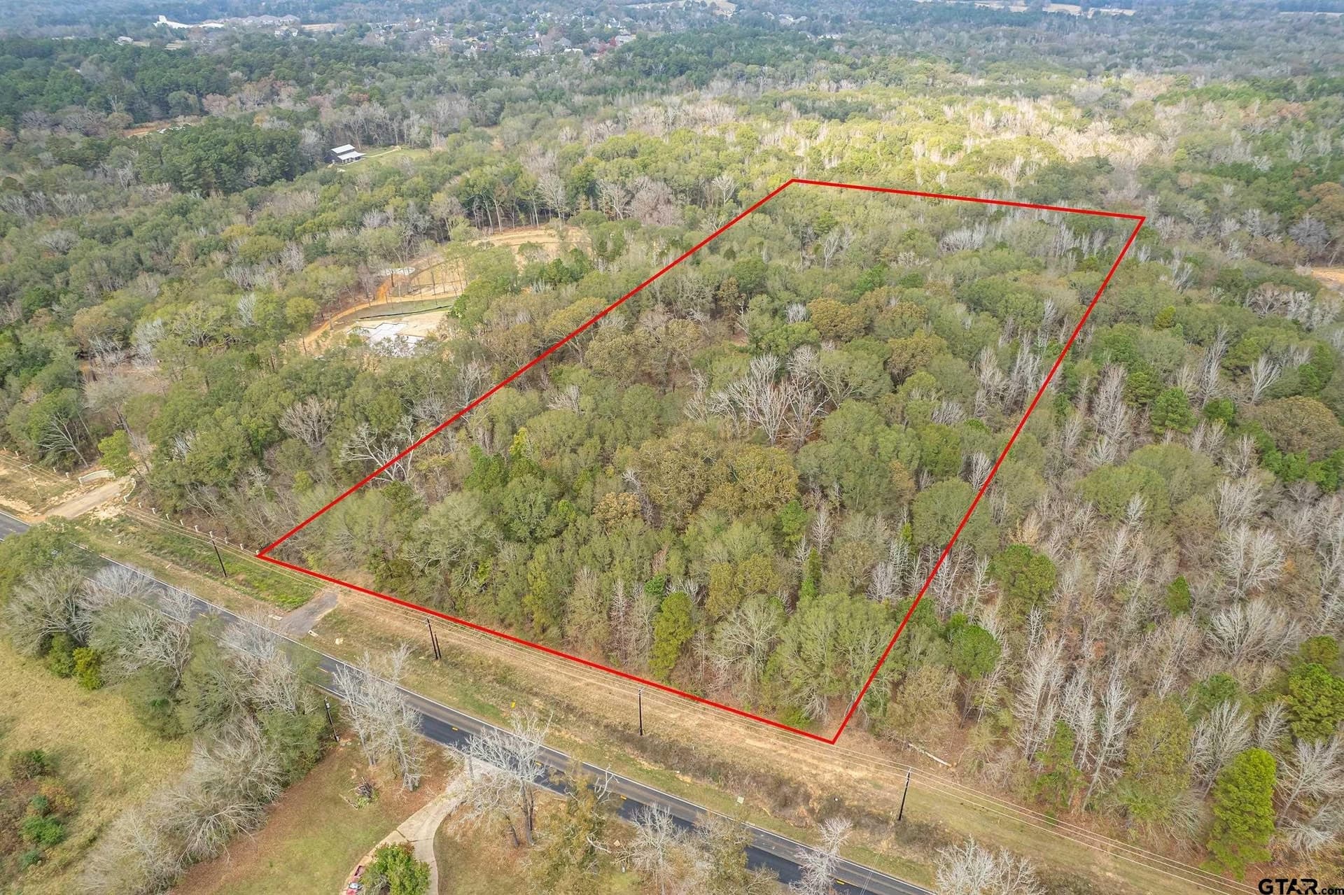 10.12 acres in Smith County