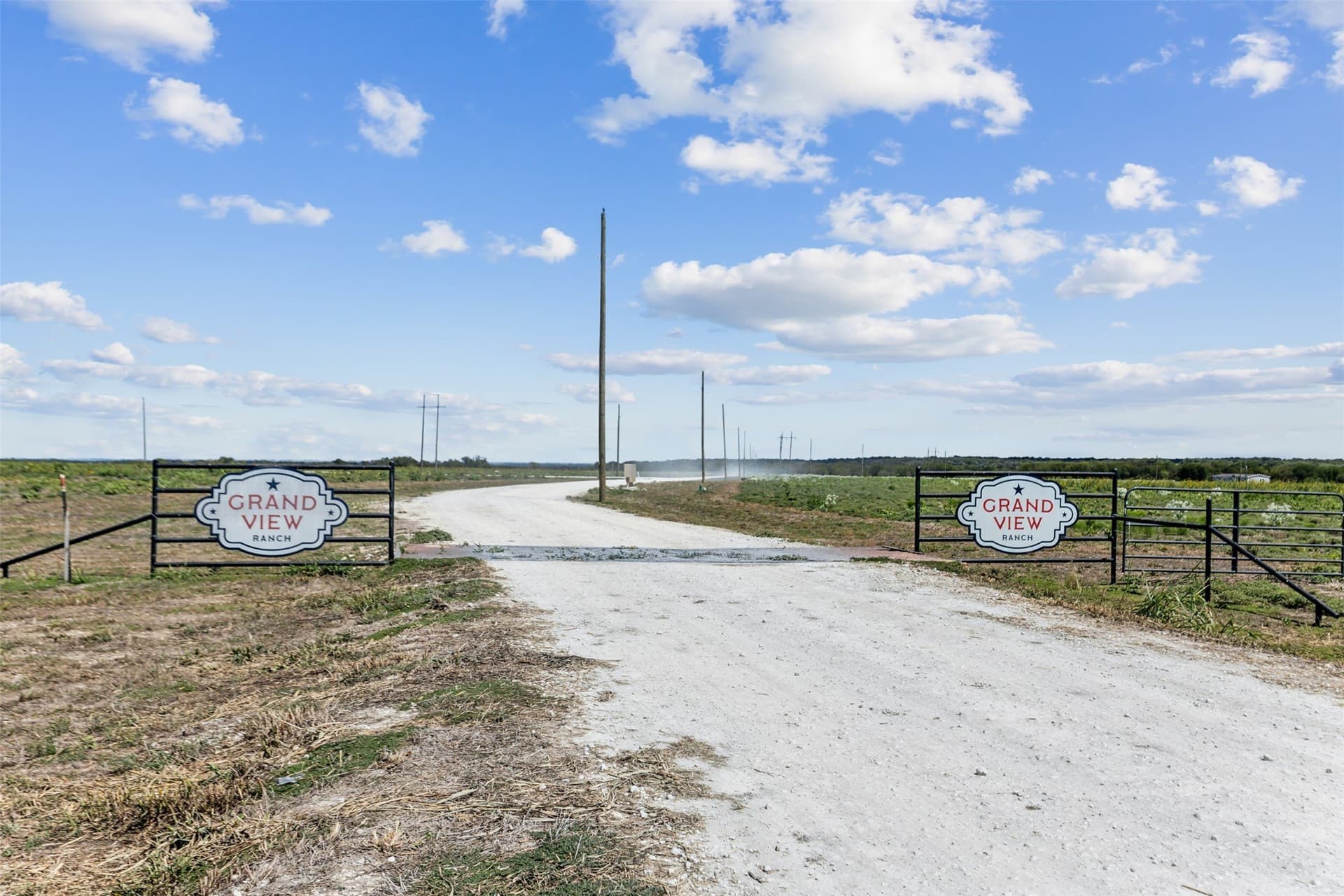 10.08 acres in Hill County - photo 5
