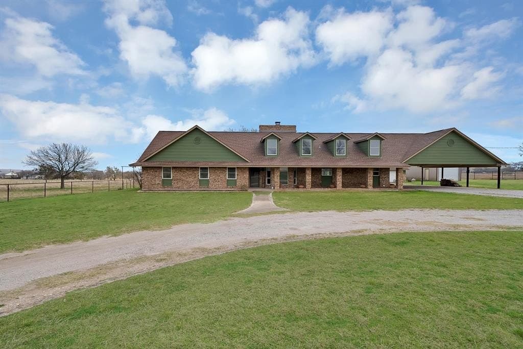 10 acres in Parker County