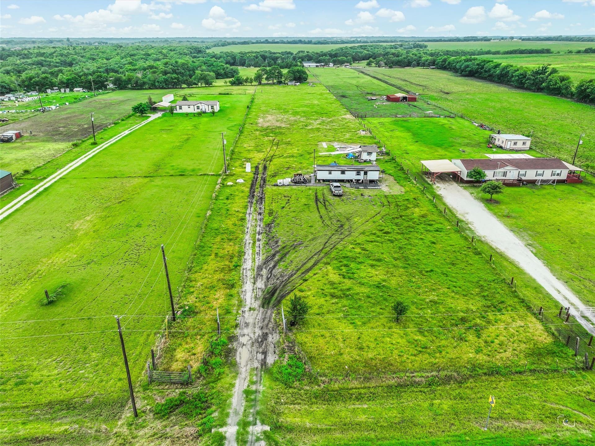 4 acres in Grayson County gallery image 2