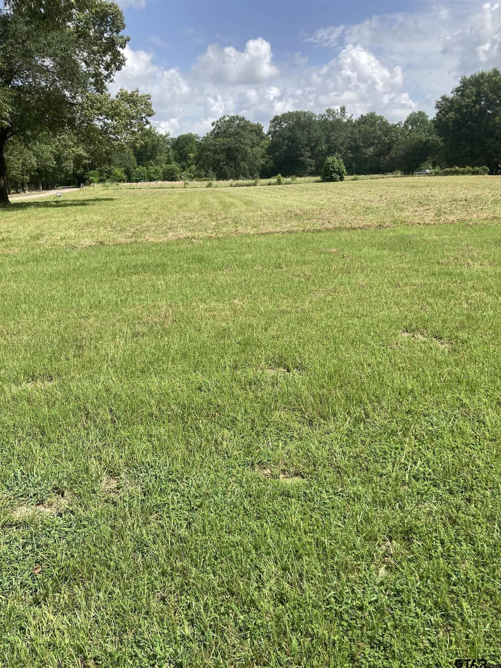 1 acres in Smith County