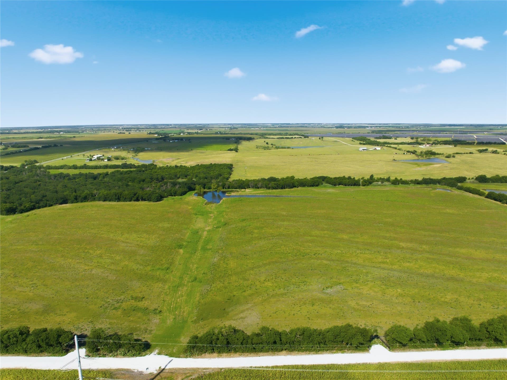 10 acres in Hill County - photo 7