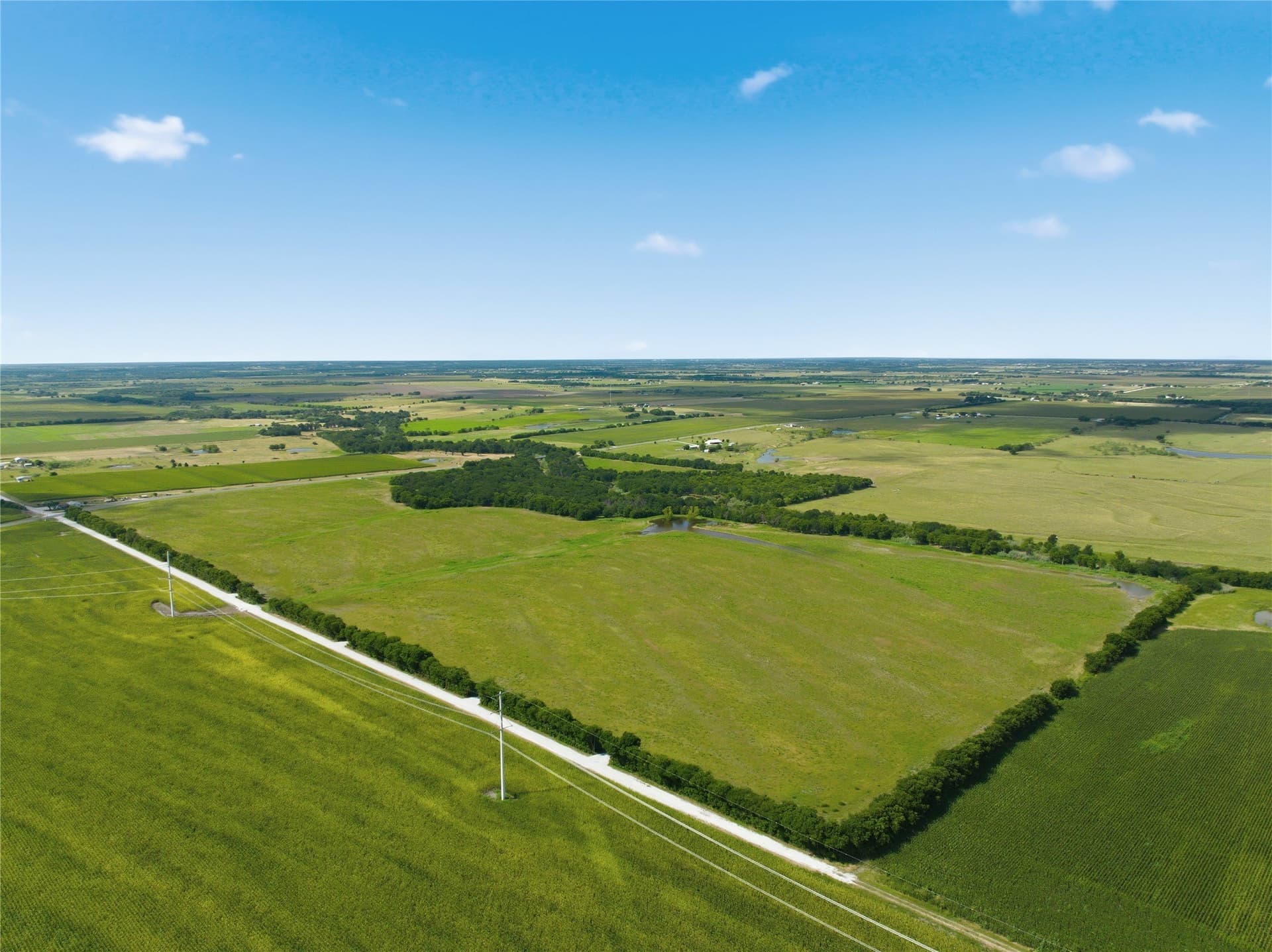 10 acres in Hill County - photo 5