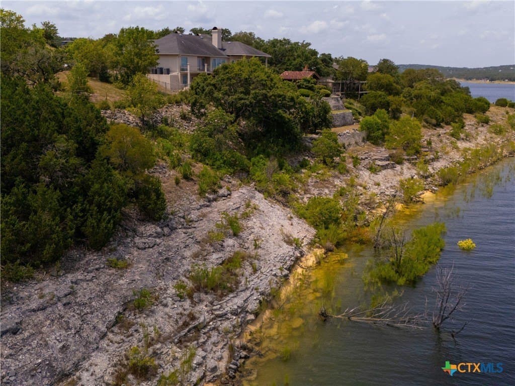 0.72 acres in Comal County - photo 7