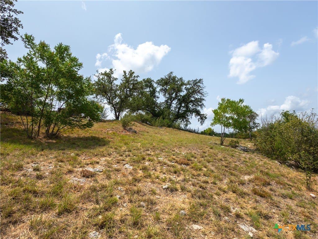 0.72 acres in Comal County - photo 20