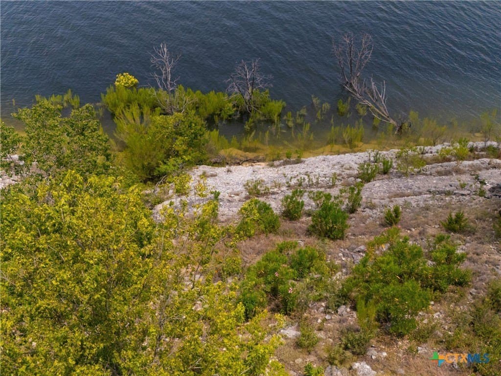 0.72 acres in Comal County - photo 6