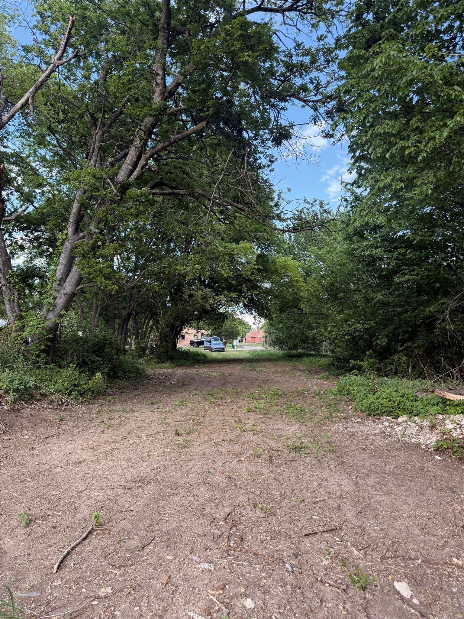 0.43 acres in Ellis County gallery image 3
