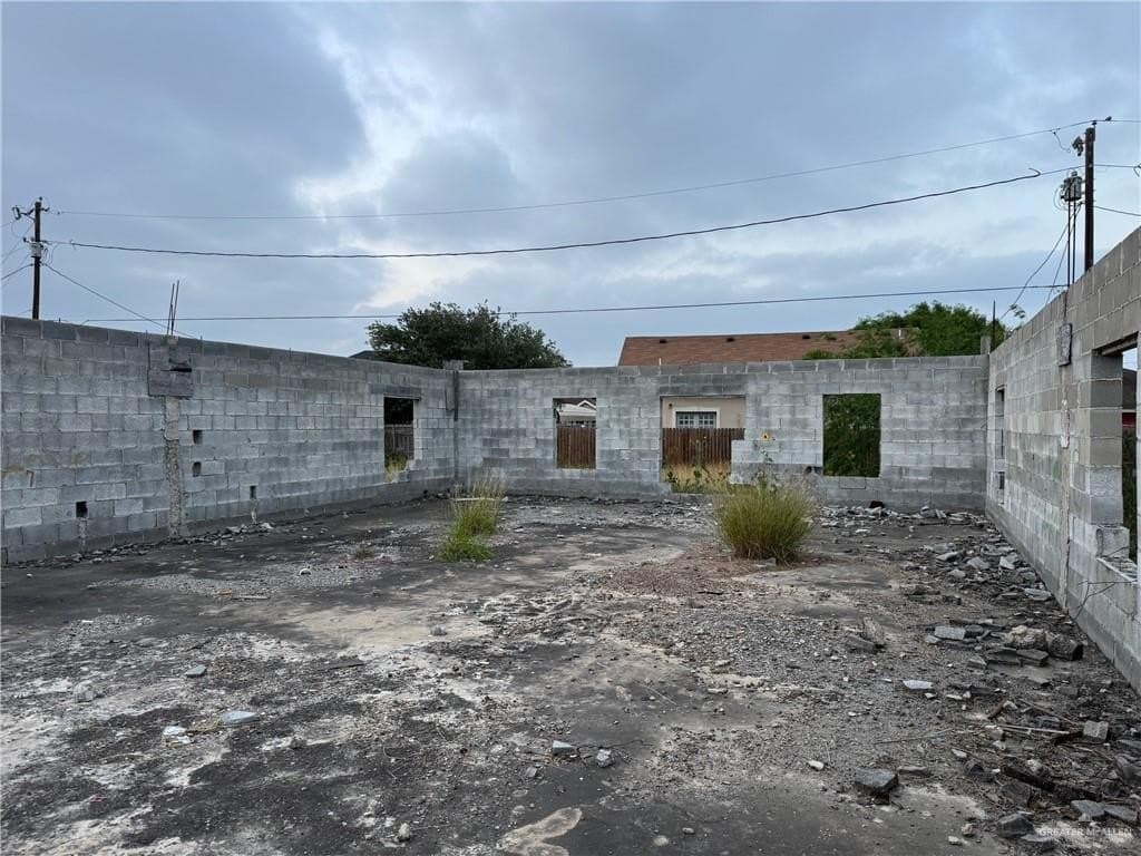 0.15 acres in Hidalgo County - photo 6