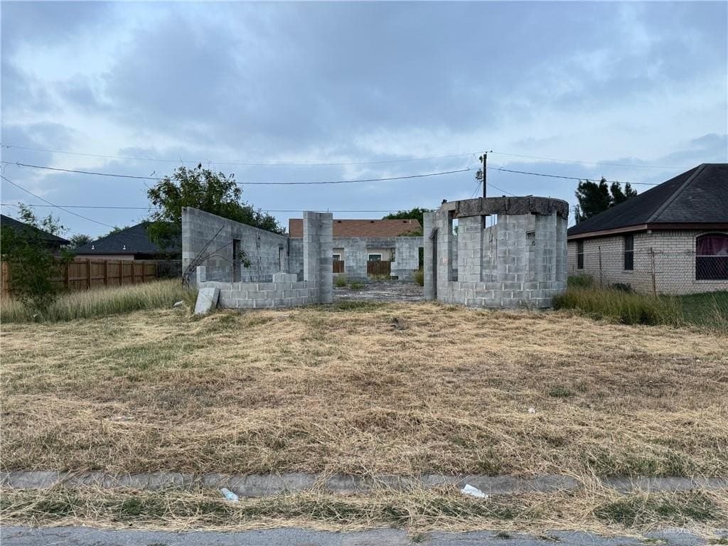 0.15 acres in Hidalgo County gallery image 2