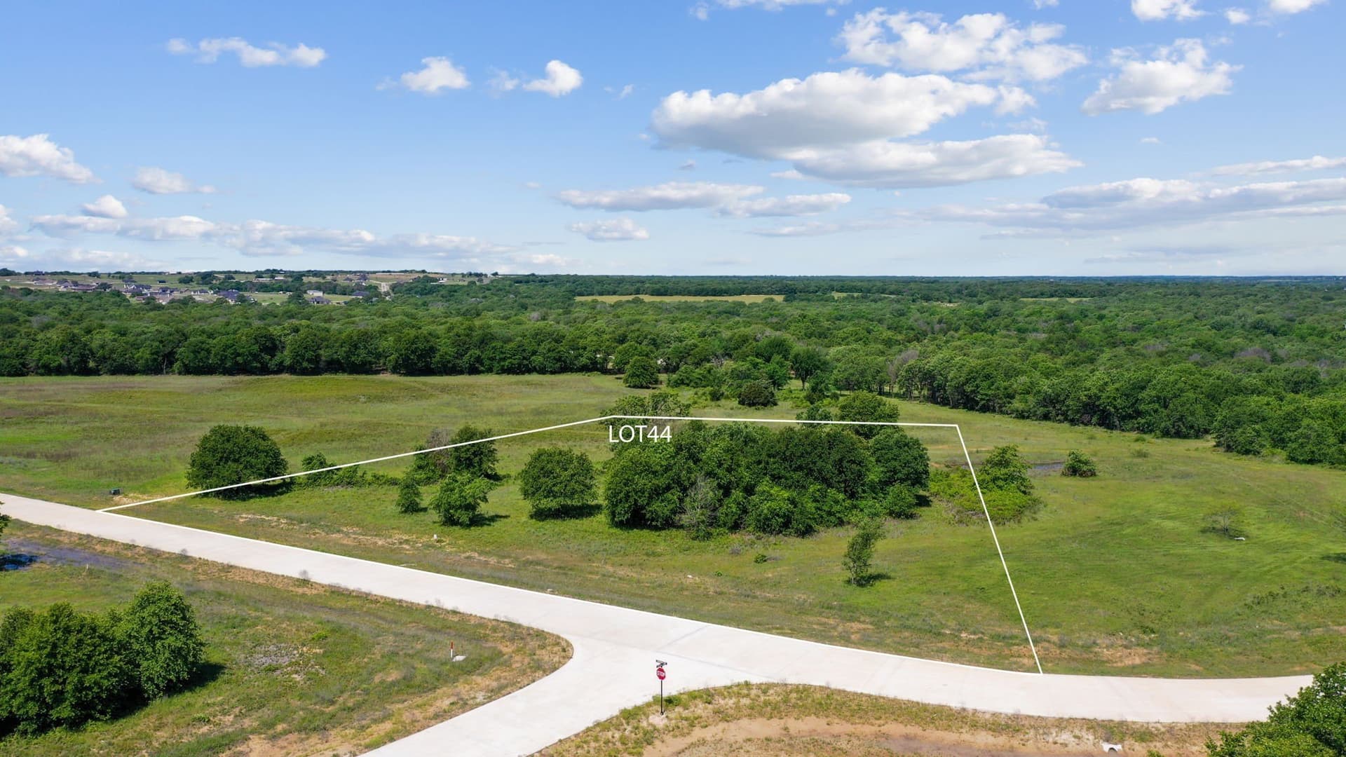2.96 acres in Parker County