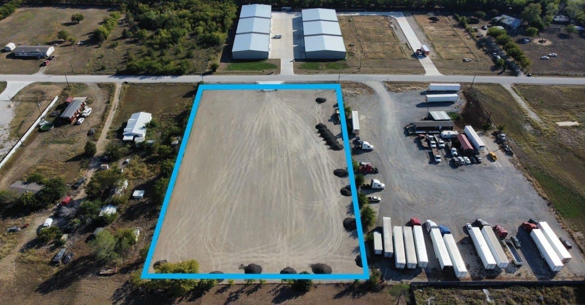 2.34 acres in Denton County gallery image 4
