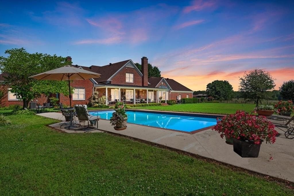 375 acres in Lamar County