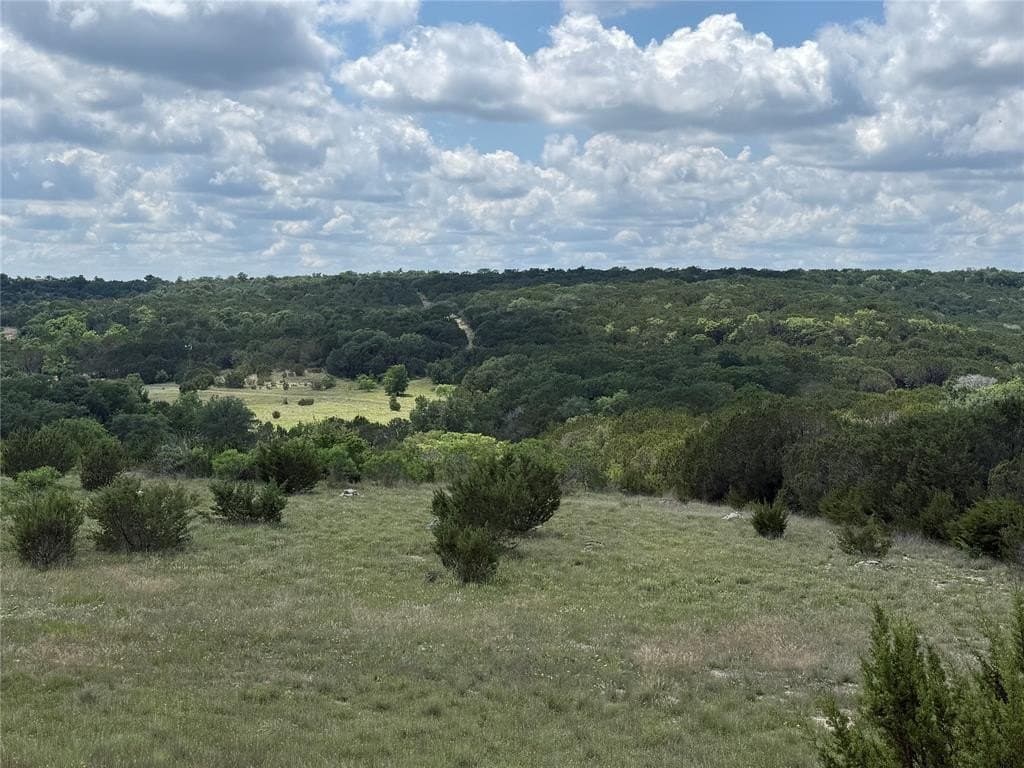 10 acres in Hood County