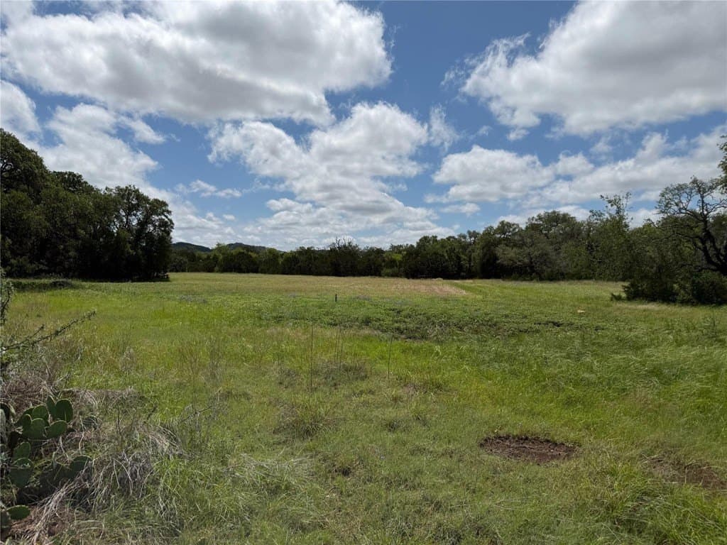 16.25 acres in Bandera County gallery image 2