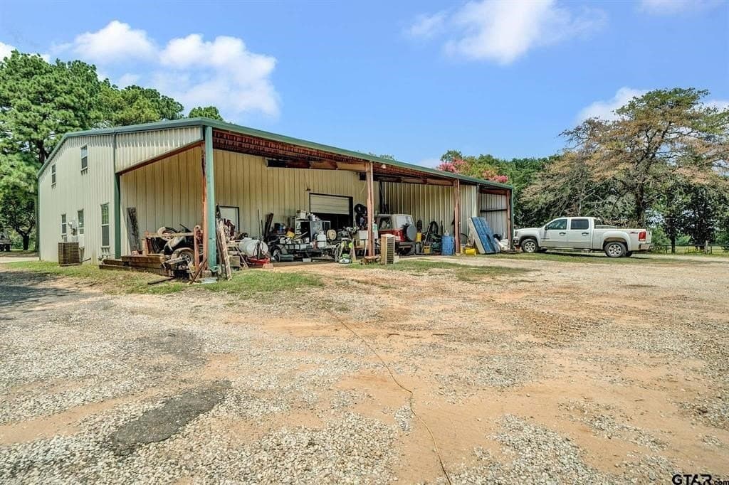 25.36 acres in Smith County gallery image 3