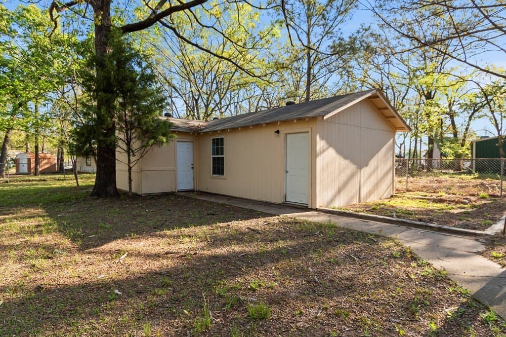 0.2 acres in Henderson County gallery image 3