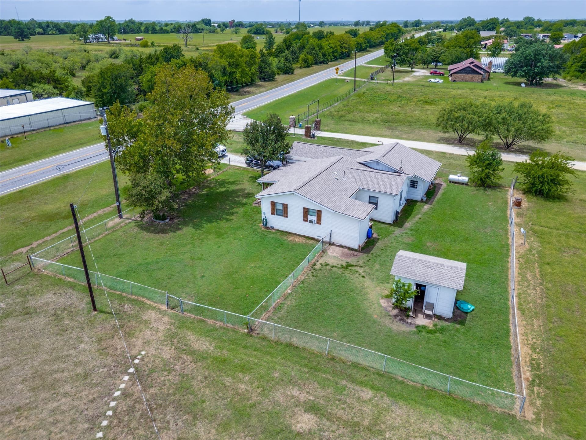 23.11 acres in Hunt County - photo 9