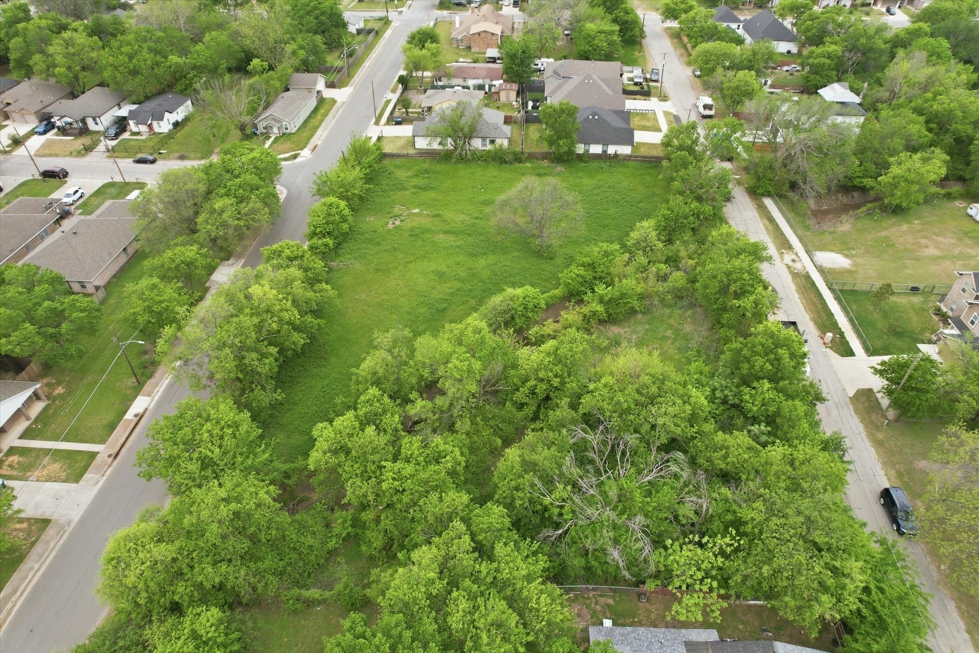 0.87 acres in Tarrant County - photo 11
