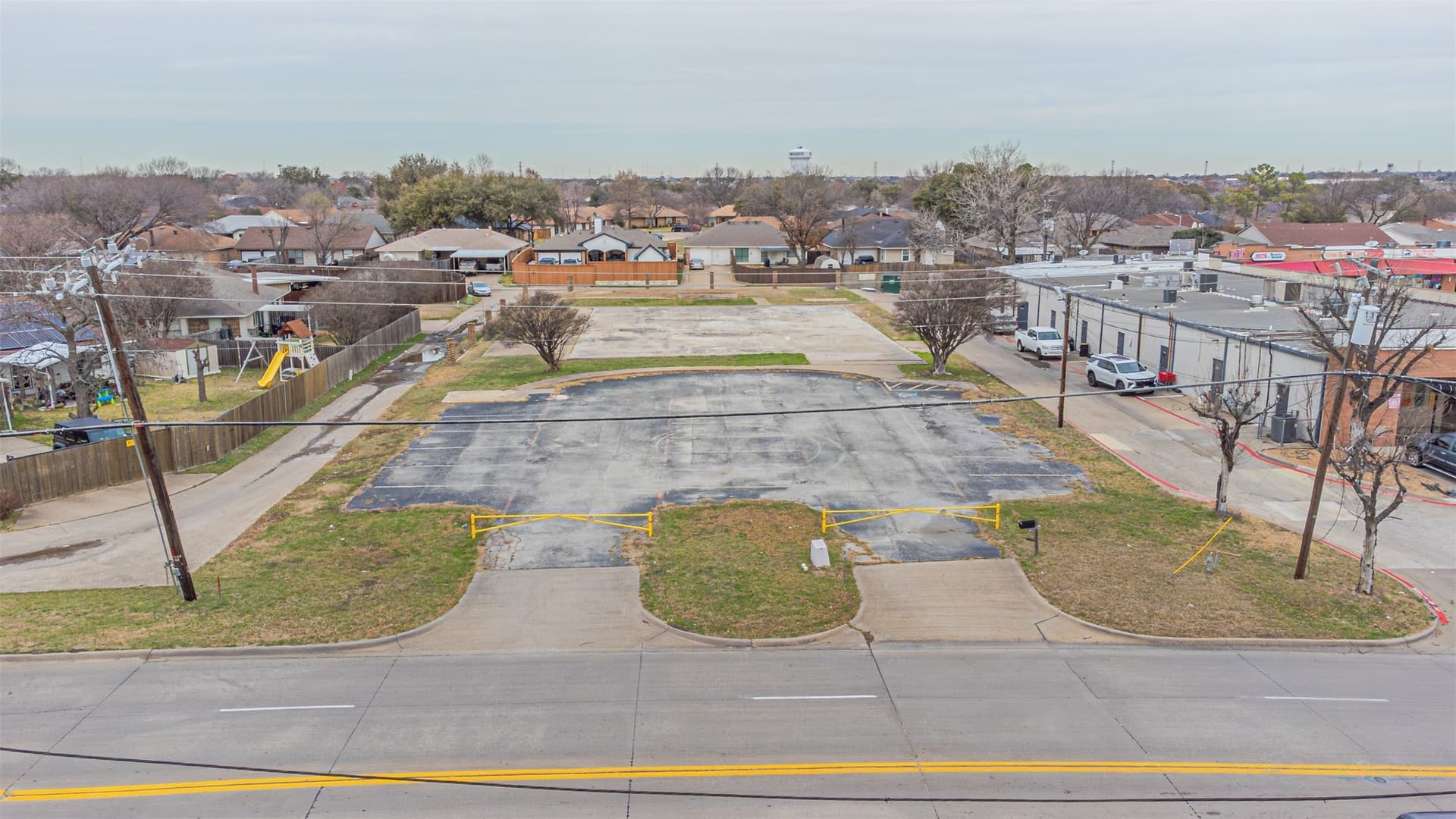 0.73 acres in Dallas County - photo 11