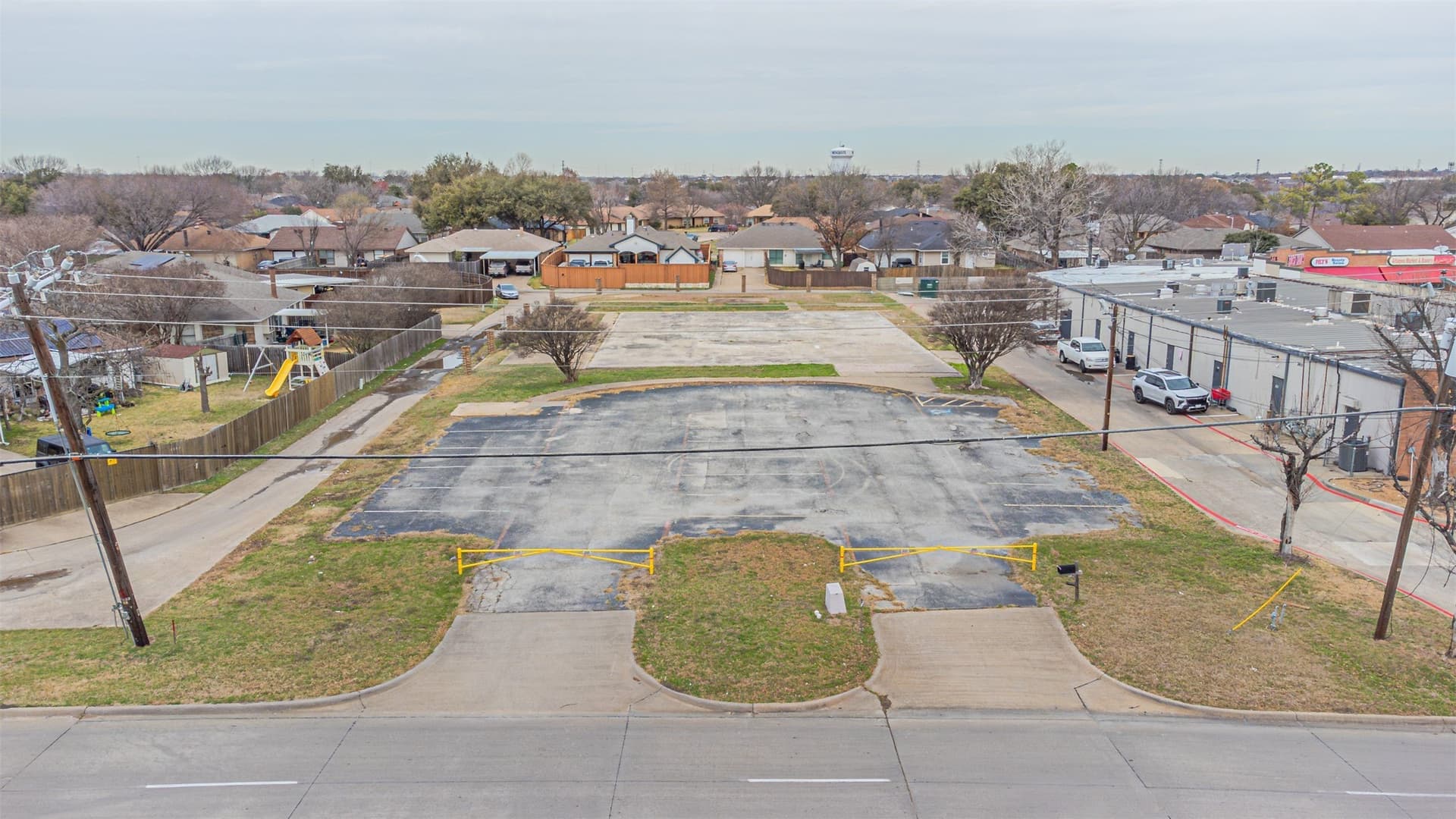 0.73 acres in Dallas County - photo 12