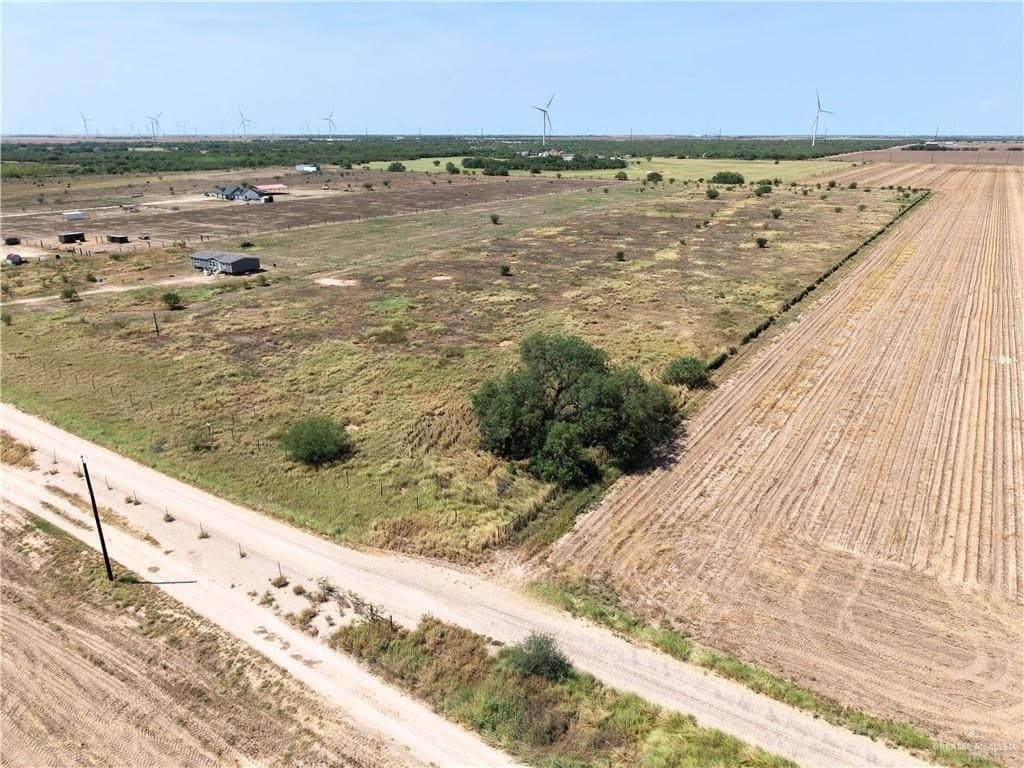 10 acres in Hidalgo County - photo 5