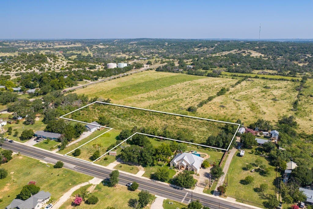 3.18 acres in Gillespie County - photo 4