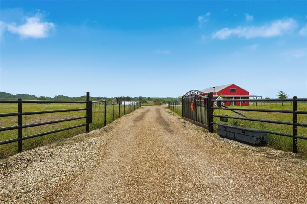 30.55 acres in McLennan County gallery image 3
