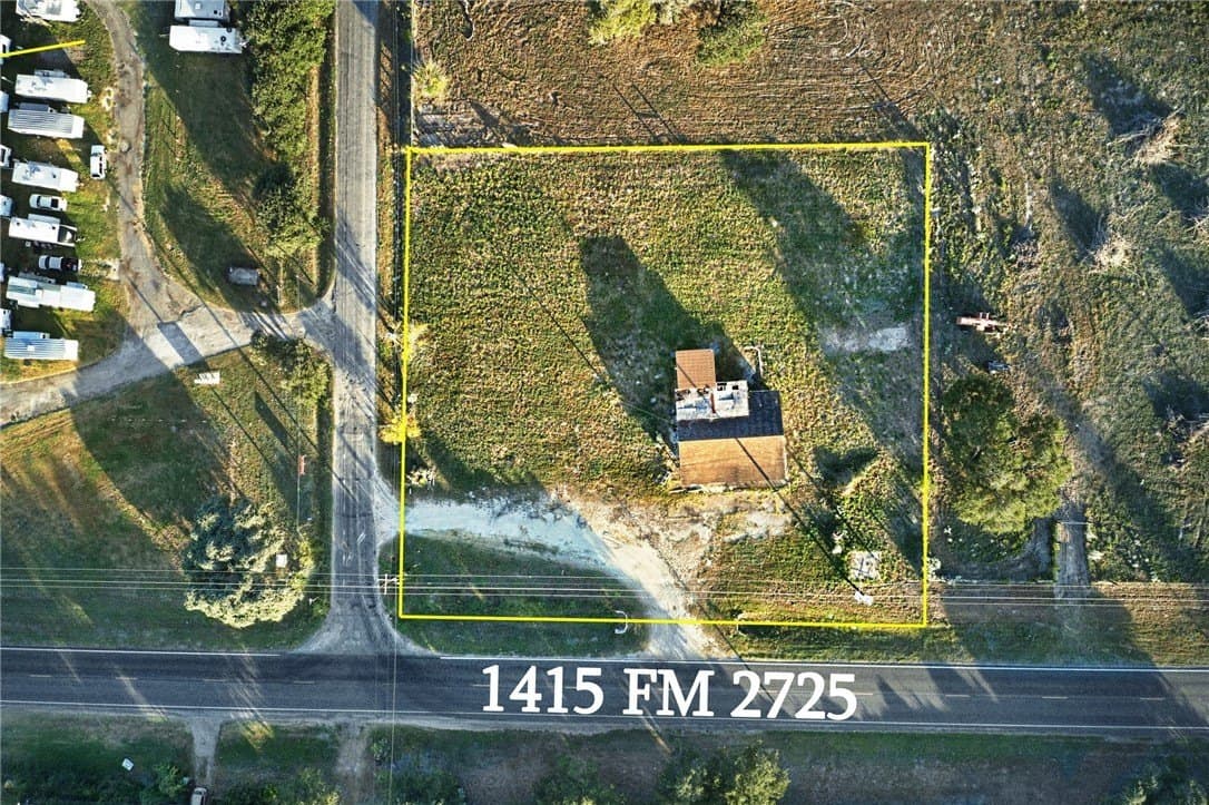 1 acres in San Patricio County gallery image 3