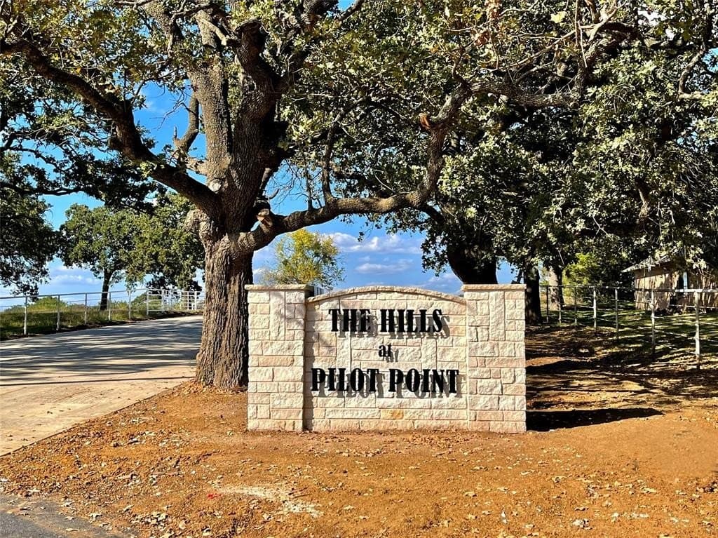 1.93 acres in Denton County featured view