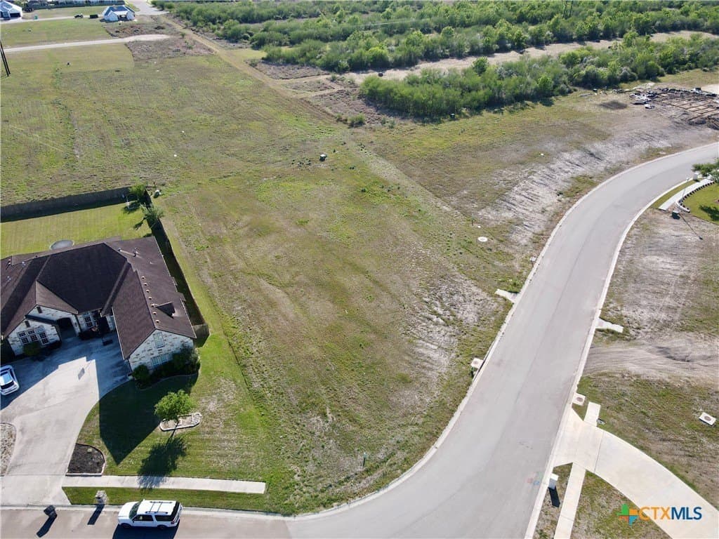 0.68 acres in Victoria County gallery image 3