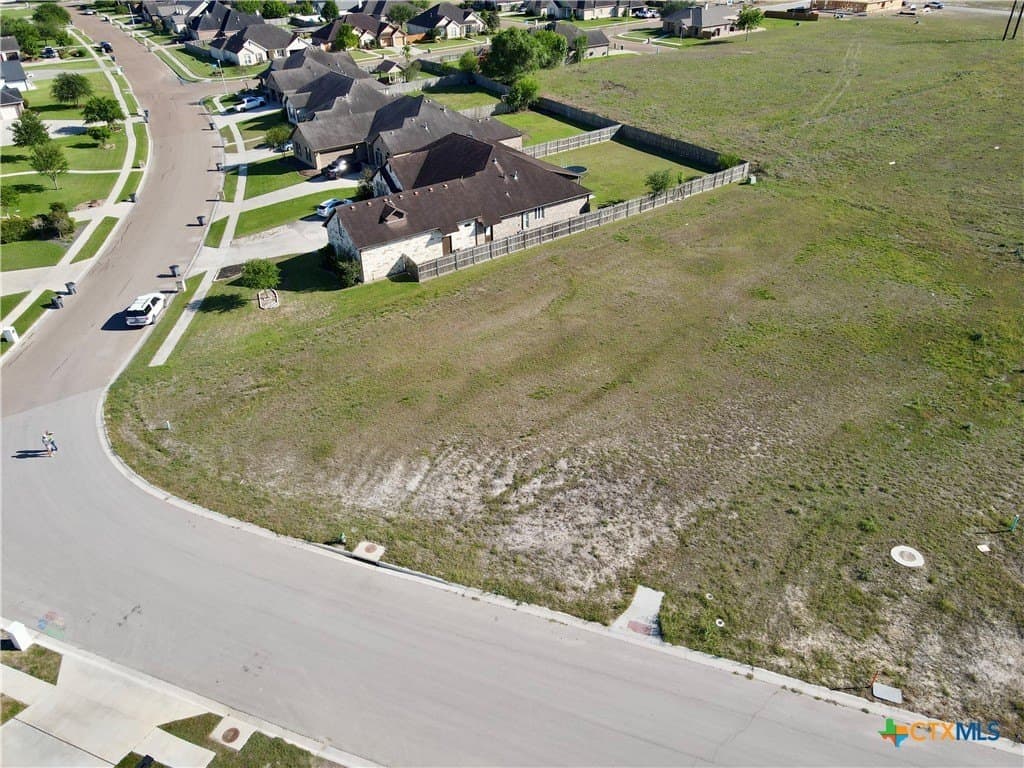 0.68 acres in Victoria County gallery image 4