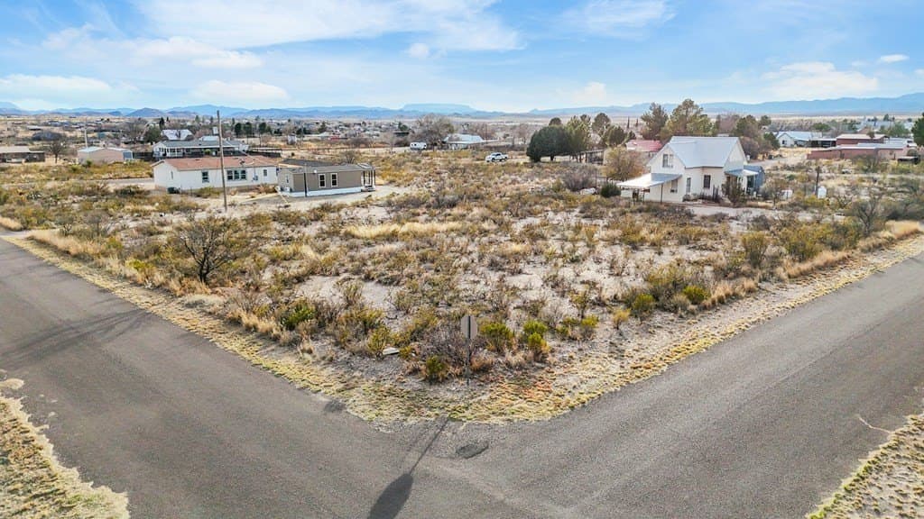0.48 acres in Brewster County featured view