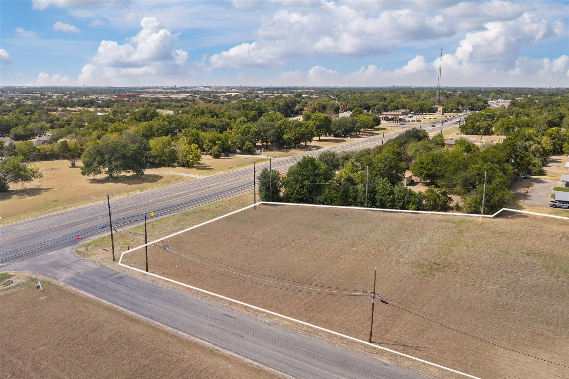 1.63 acres in McLennan County - photo 5