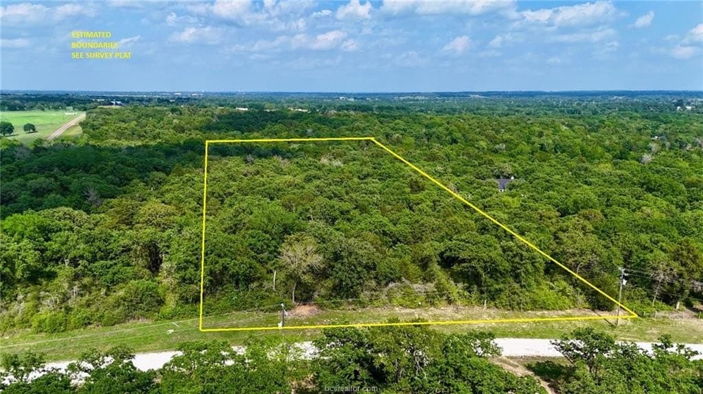 5.51 acres in Robertson County gallery image 2