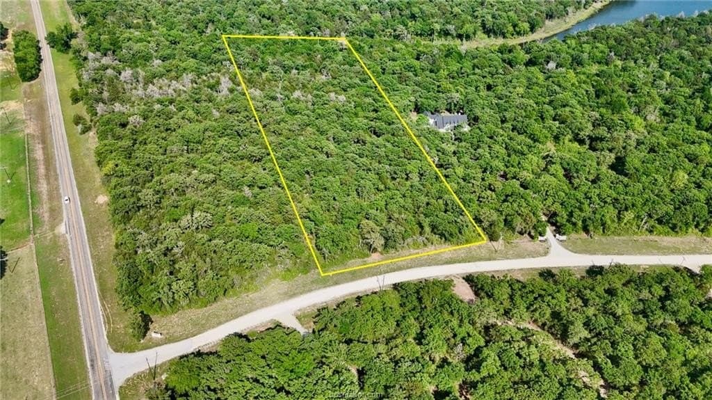 5.51 acres in Robertson County - photo 9